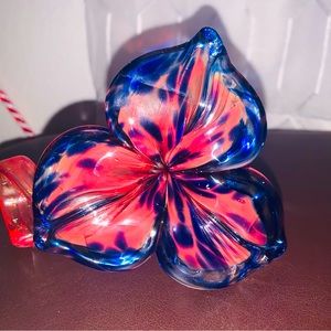 Art glass flower